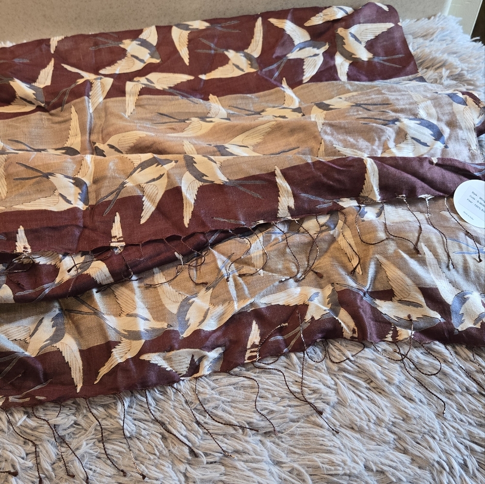 Dupatta 100% Silk Scarf NWT - Picture 3 of 9
